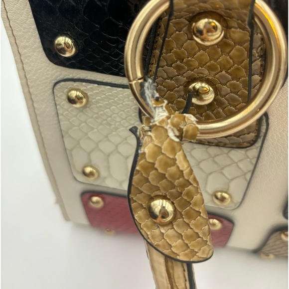 JOLIE FOLIE Tiled Front Large Handbag - Picture 9 of 16